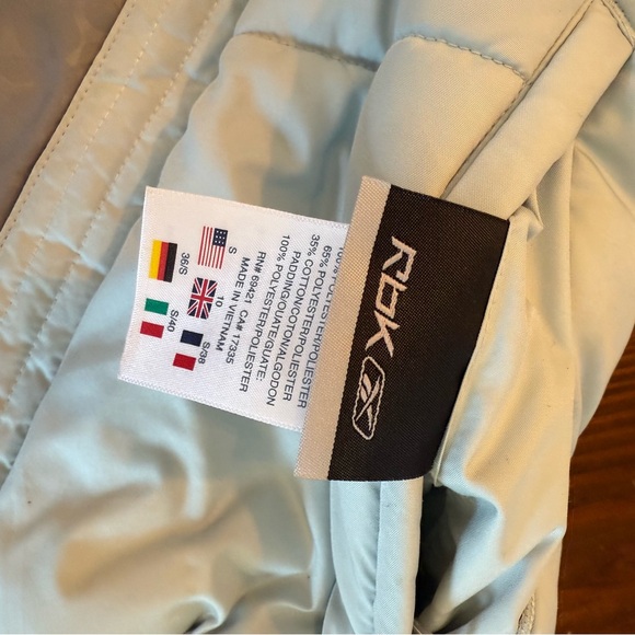 Reversible Reebok vest - Picture 6 of 6